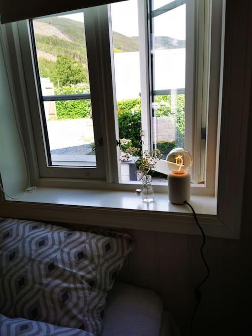 카우팡에르 Nydelig Lite Hus Med Egen Vedfyrt Baksteovn. 빌라 외부 사진